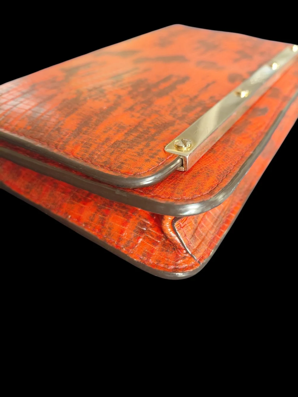 Henri Bendel Vintage Reddish Croc-Embossed Leather Clutch/Crossbody - Picture 3 of 11